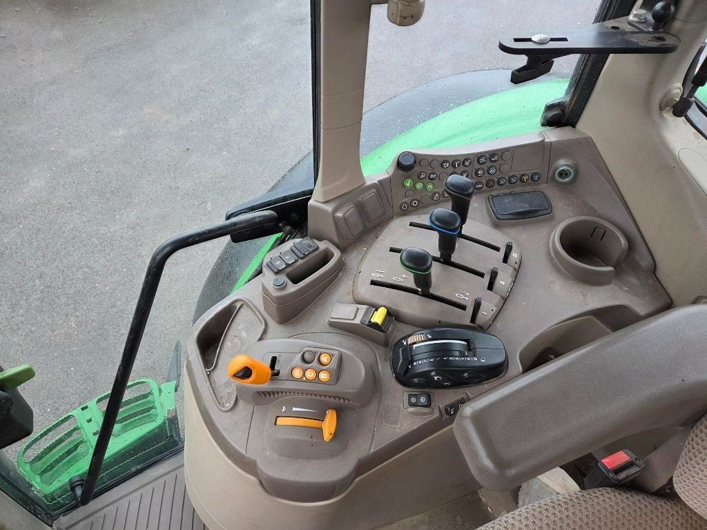 Traktor of the type John Deere 6175M, Gebrauchtmaschine in ATHIS (Picture 8)
