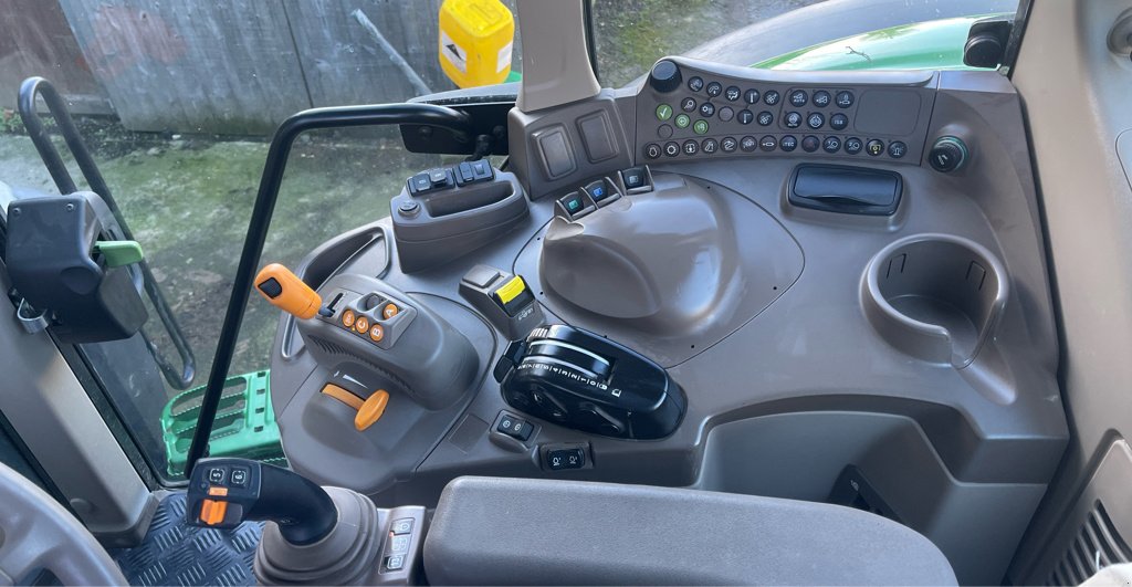 Traktor del tipo John Deere 6175M, Gebrauchtmaschine en SAINTENY (Imagen 8)