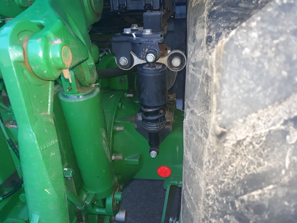 Traktor του τύπου John Deere 6175M, Gebrauchtmaschine σε MAYENNE (Φωτογραφία 9)