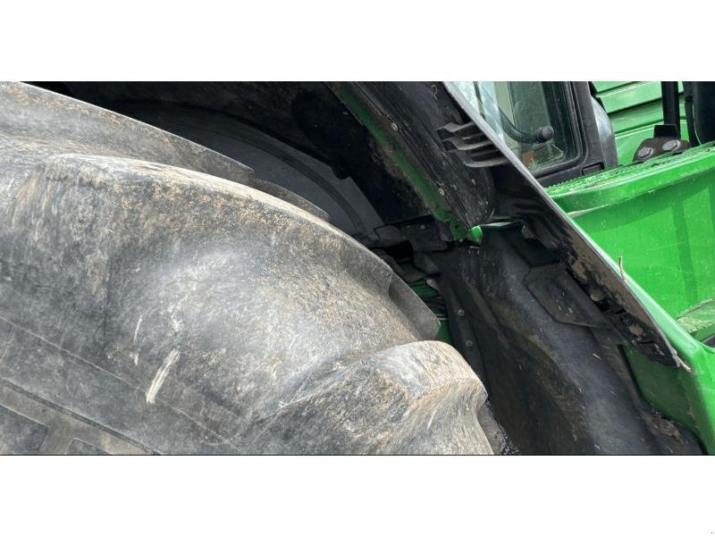 Traktor des Typs John Deere 6175M, Gebrauchtmaschine in Richebourg (Bild 4)