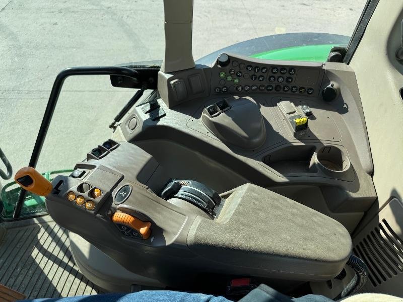 Traktor des Typs John Deere 6175M, Gebrauchtmaschine in Richebourg (Bild 10)