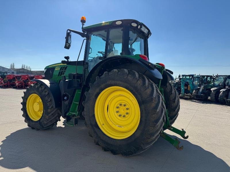 Traktor des Typs John Deere 6175M, Gebrauchtmaschine in Richebourg (Bild 7)