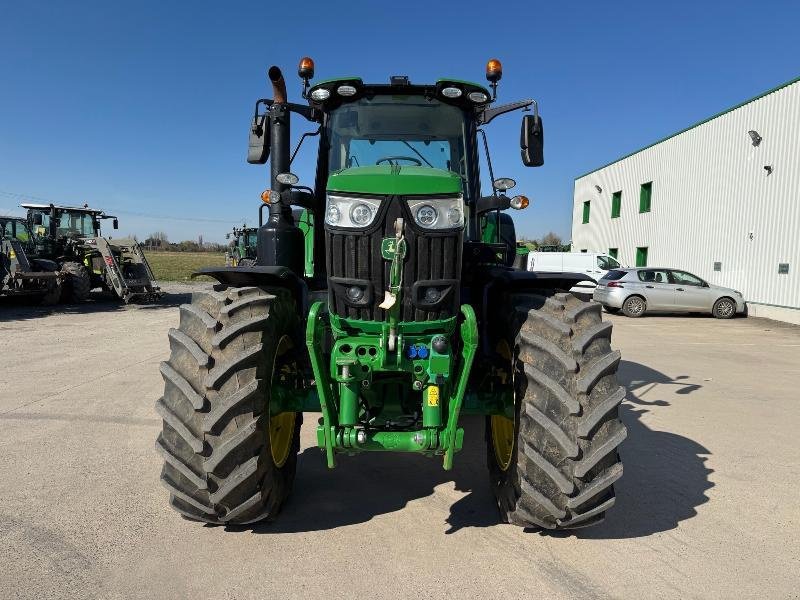 Traktor des Typs John Deere 6175M, Gebrauchtmaschine in Richebourg (Bild 2)