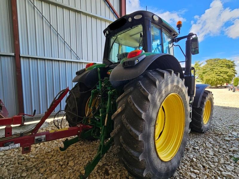 Traktor типа John Deere 6175M, Gebrauchtmaschine в LE PONT CHRETIEN (Фотография 4)