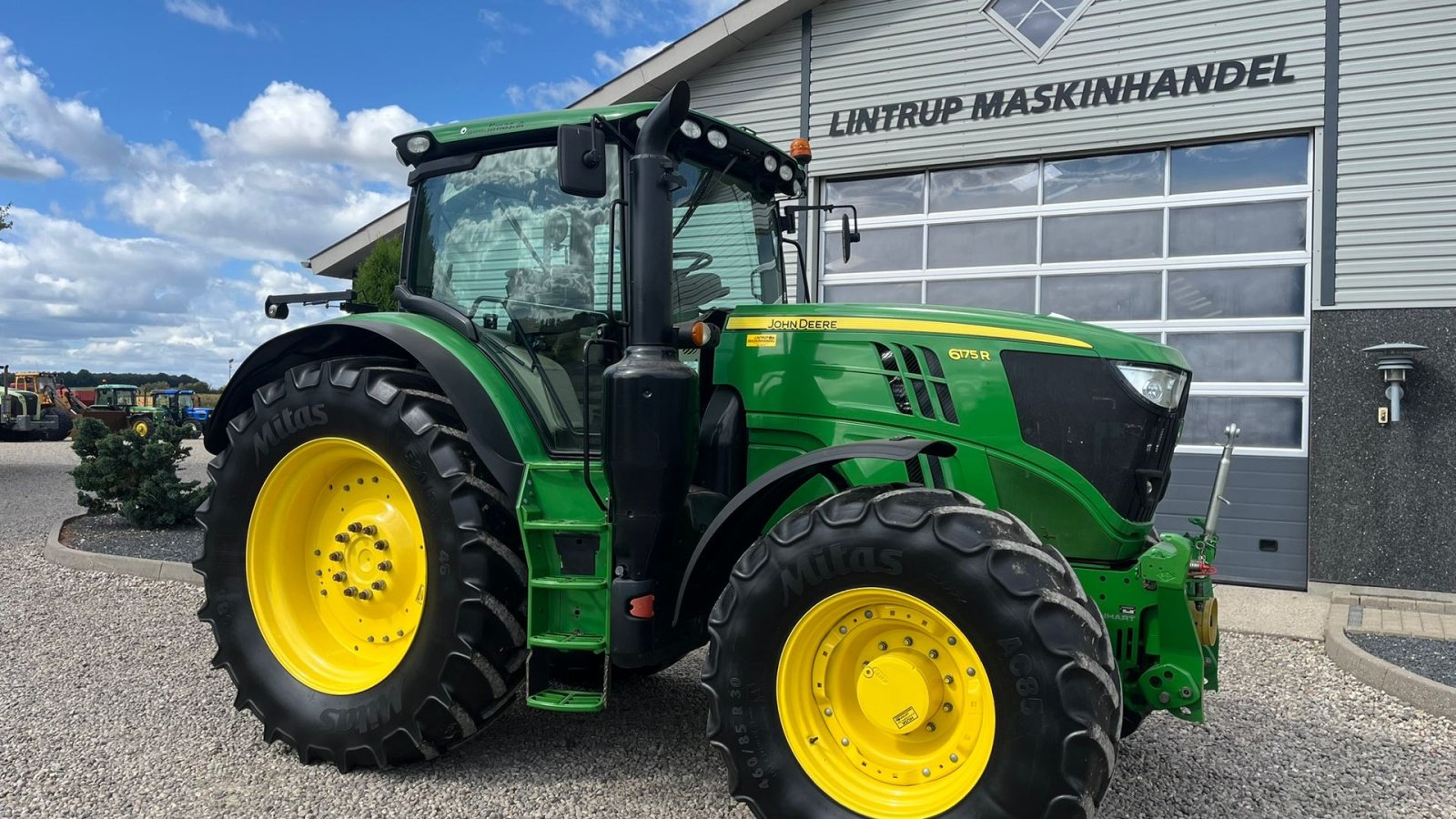Traktor του τύπου John Deere 6175R Med frontlift og frontPTO samt luft anlæg, Gebrauchtmaschine σε Lintrup (Φωτογραφία 17)