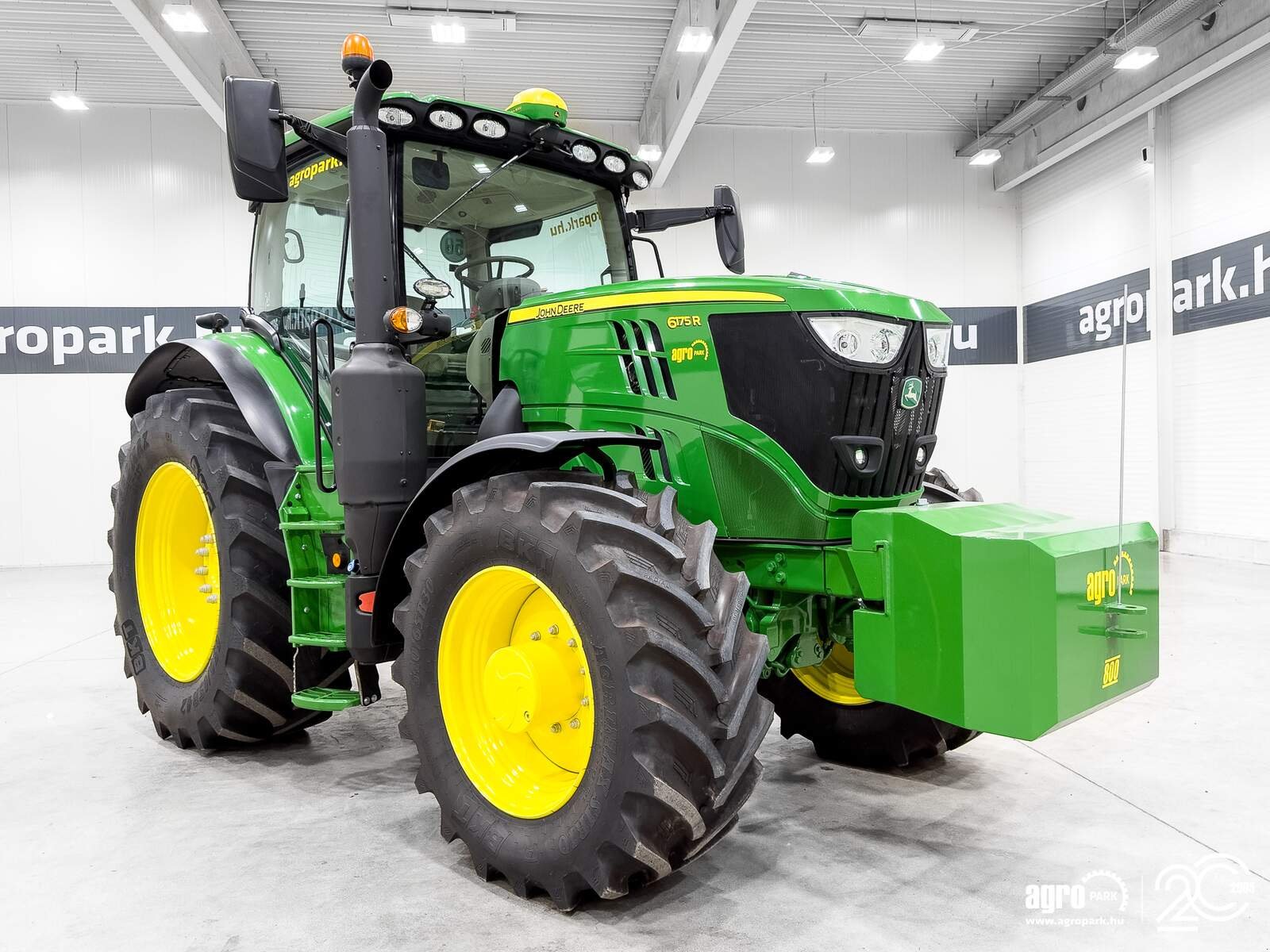 Traktor of the type John Deere 6175R, Gebrauchtmaschine in Csengele (Picture 2)
