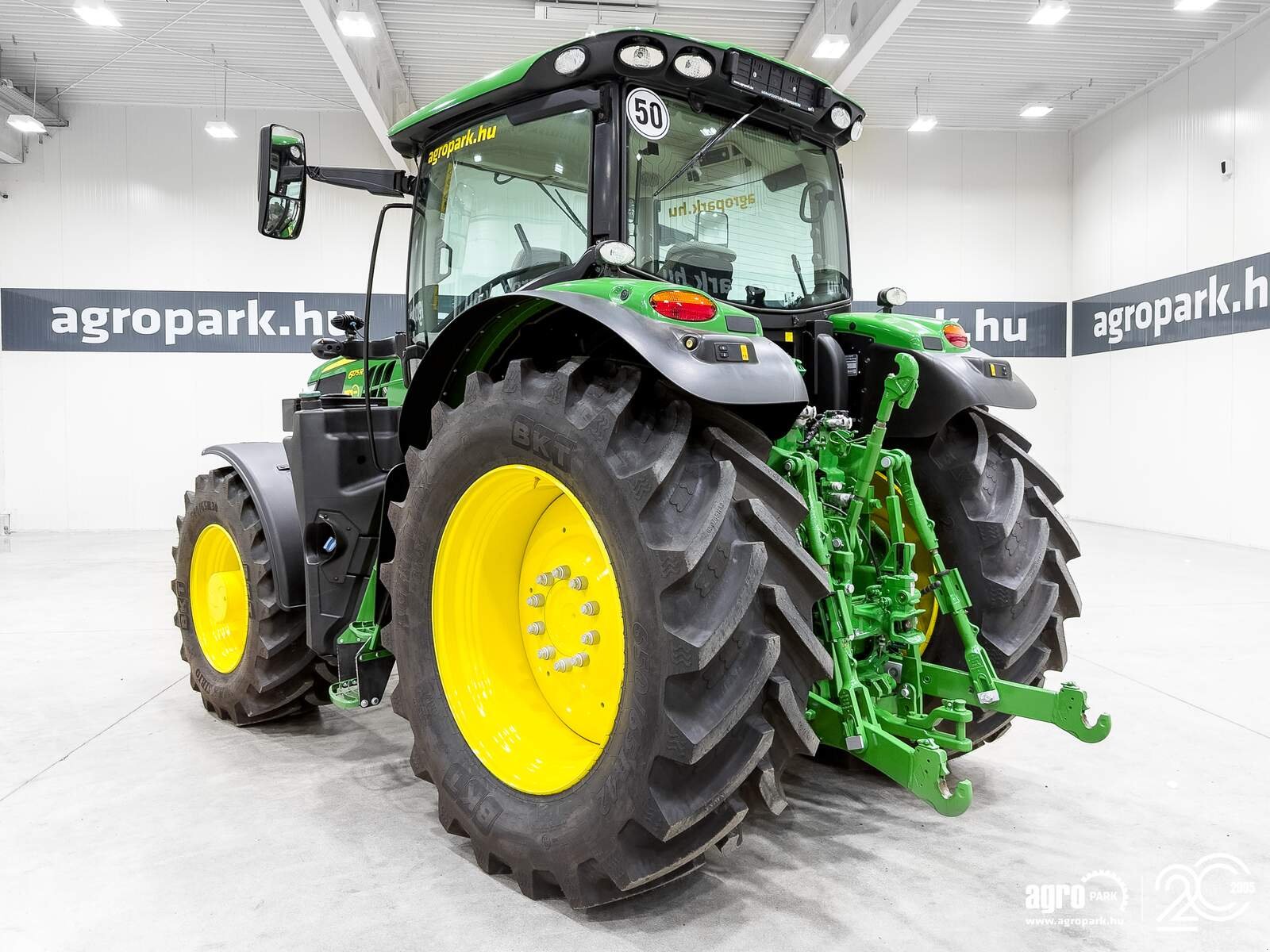 Traktor of the type John Deere 6175R, Gebrauchtmaschine in Csengele (Picture 4)