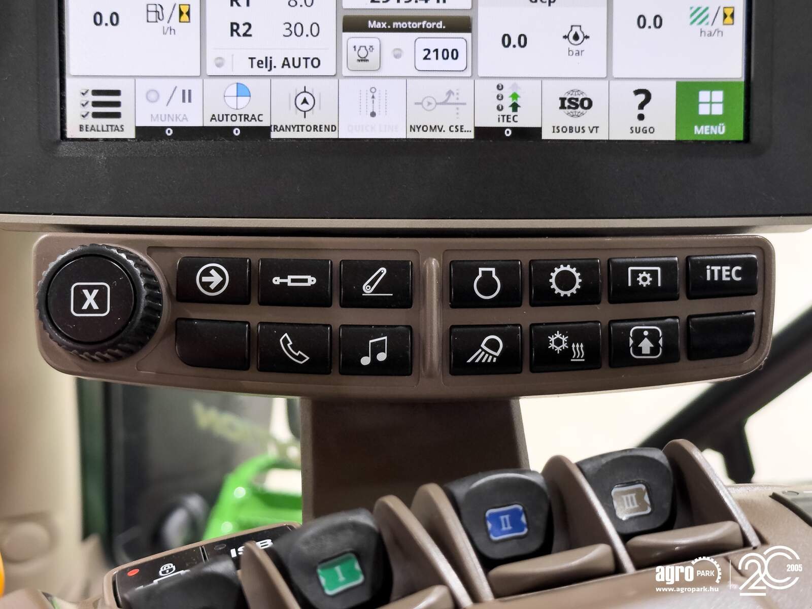 Traktor of the type John Deere 6175R, Gebrauchtmaschine in Csengele (Picture 20)