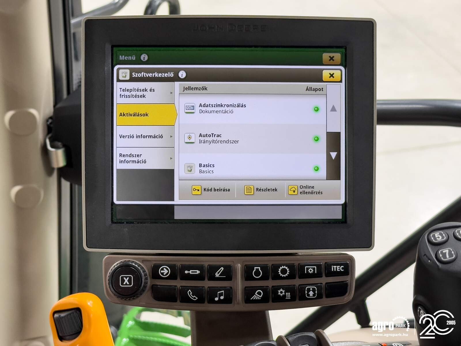 Traktor of the type John Deere 6175R, Gebrauchtmaschine in Csengele (Picture 21)