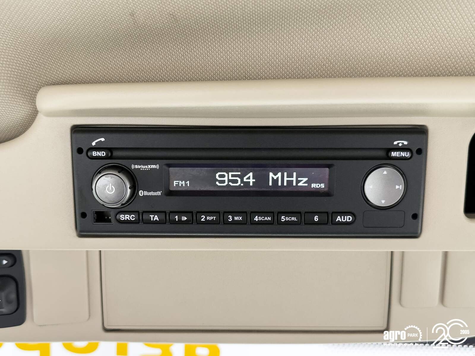 Traktor of the type John Deere 6175R, Gebrauchtmaschine in Csengele (Picture 27)