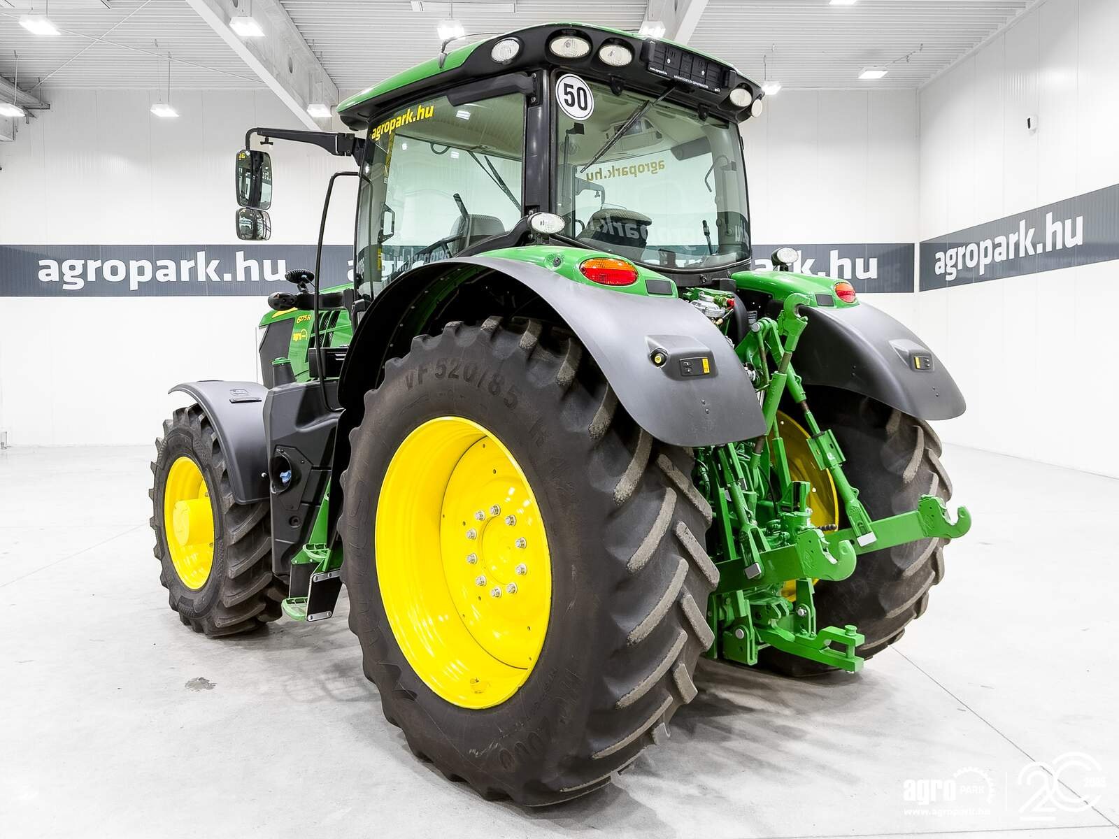 Traktor of the type John Deere 6175R, Gebrauchtmaschine in Csengele (Picture 3)