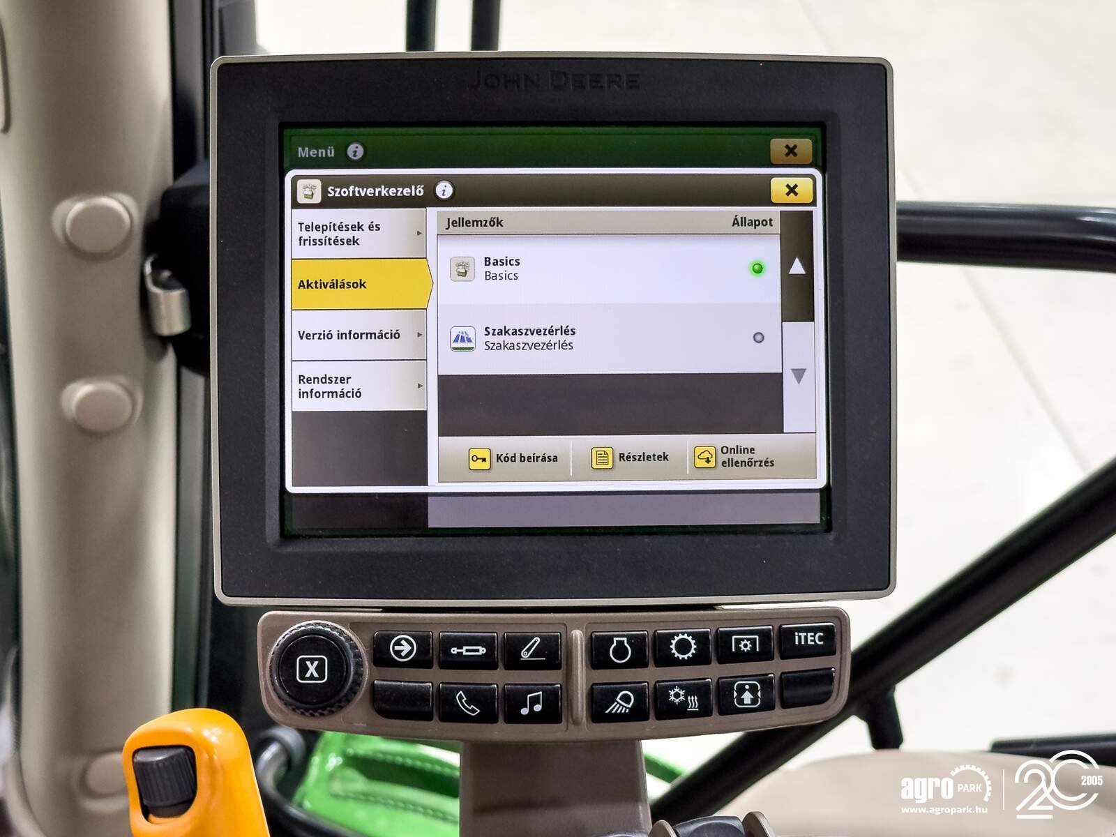 Traktor of the type John Deere 6175R, Gebrauchtmaschine in Csengele (Picture 21)