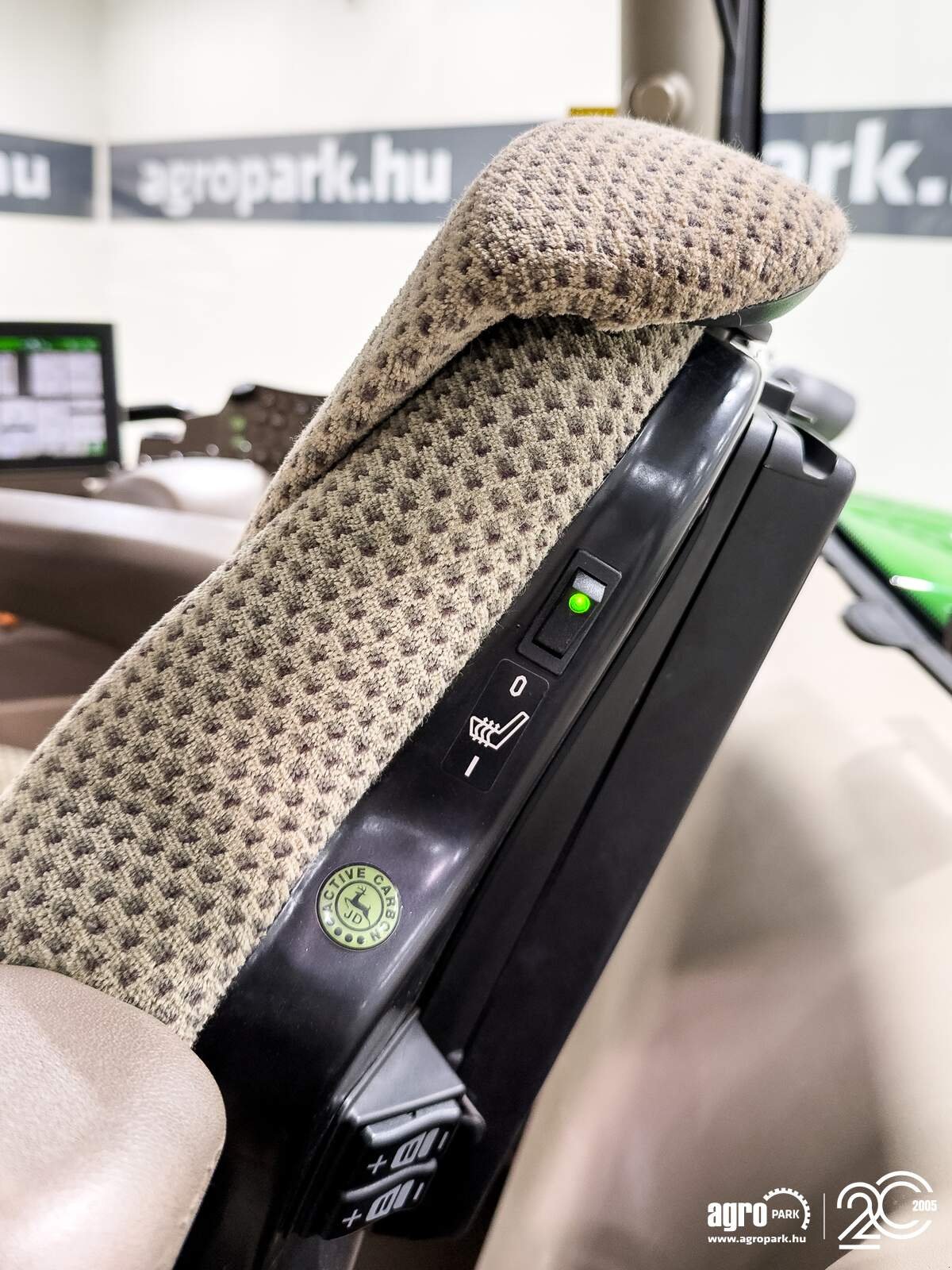 Traktor typu John Deere 6175R, Gebrauchtmaschine w Csengele (Zdjęcie 28)