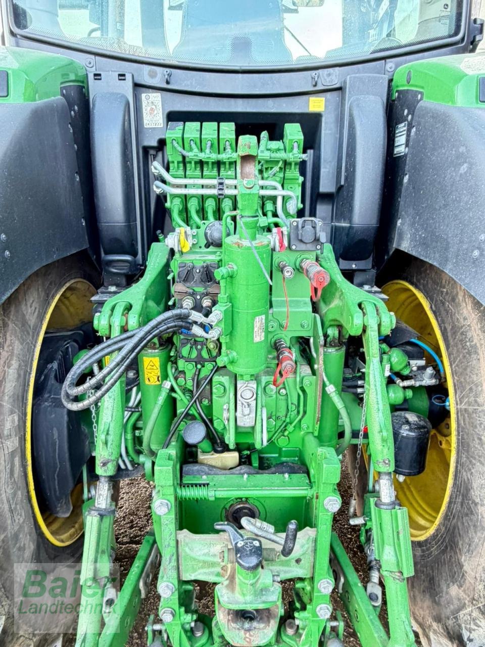 Traktor del tipo John Deere 6175R, Gebrauchtmaschine en OBERNDORF-HOCHMOESSINGEN (Imagen 5)