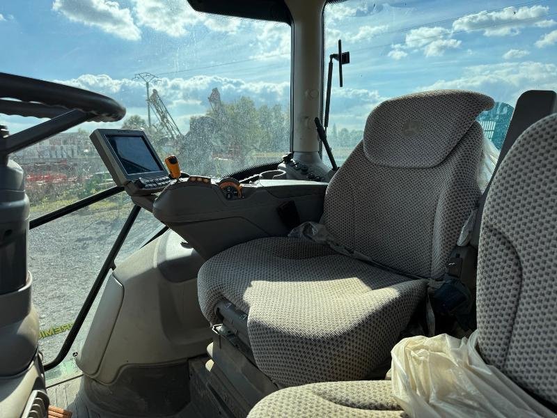 Traktor типа John Deere 6175R, Gebrauchtmaschine в Richebourg (Фотография 11)