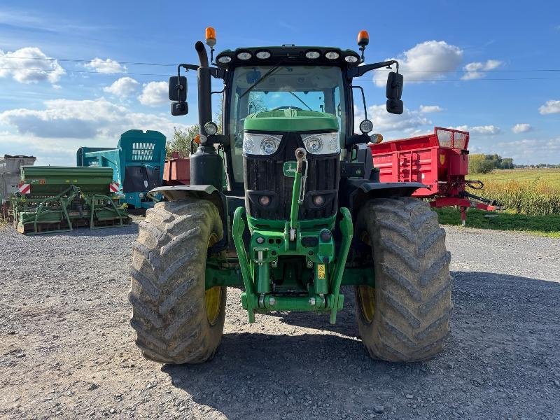 Traktor типа John Deere 6175R, Gebrauchtmaschine в Richebourg (Фотография 2)