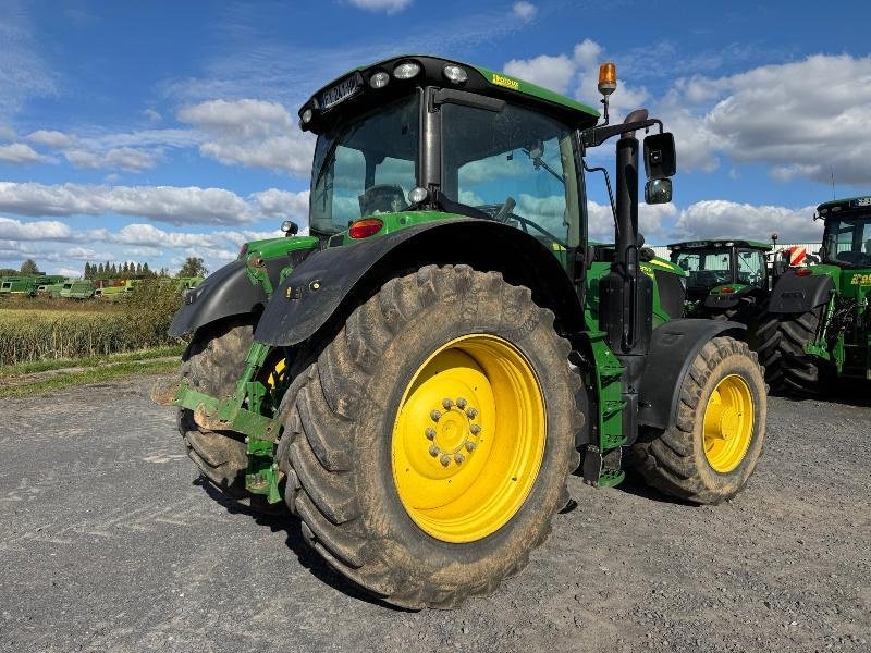Traktor типа John Deere 6175R, Gebrauchtmaschine в Richebourg (Фотография 8)