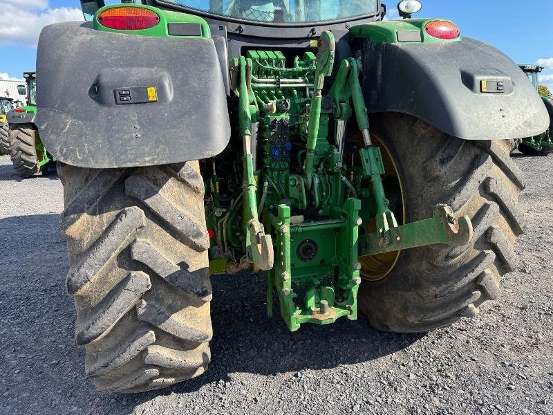 Traktor типа John Deere 6175R, Gebrauchtmaschine в Richebourg (Фотография 7)