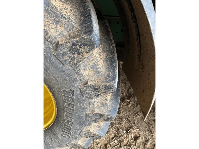 Traktor des Typs John Deere 6175R, Gebrauchtmaschine in ESCAUDOEUVRES (Bild 10)