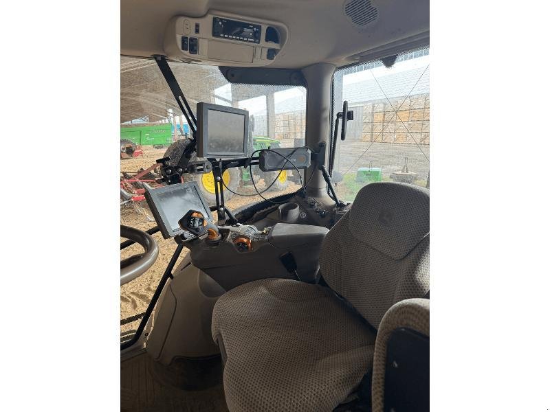 Traktor des Typs John Deere 6175R, Gebrauchtmaschine in ESCAUDOEUVRES (Bild 11)