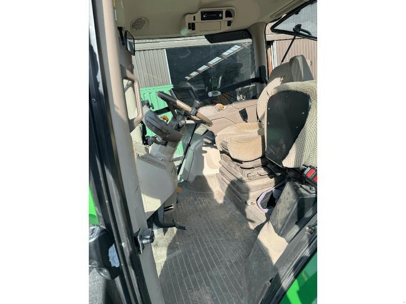 Traktor van het type John Deere 6175R, Gebrauchtmaschine in Wargnies Le Grand (Foto 8)