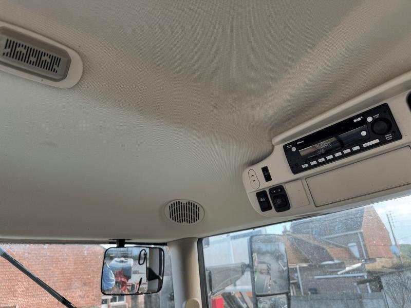 Traktor типа John Deere 6175R, Gebrauchtmaschine в Wargnies Le Grand (Фотография 9)