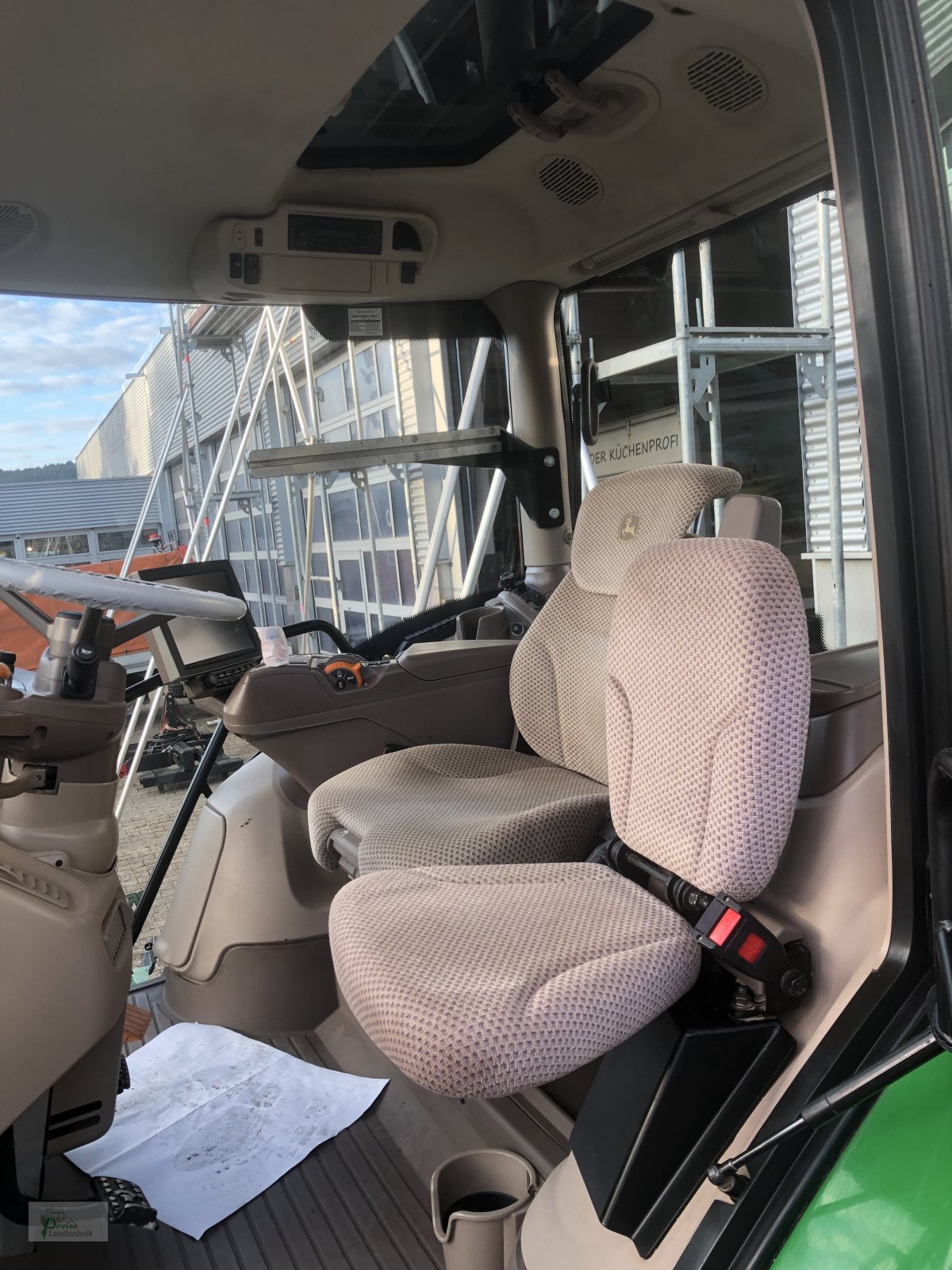 Traktor typu John Deere 6175R, Gebrauchtmaschine v Bad Kötzting (Obrázek 8)