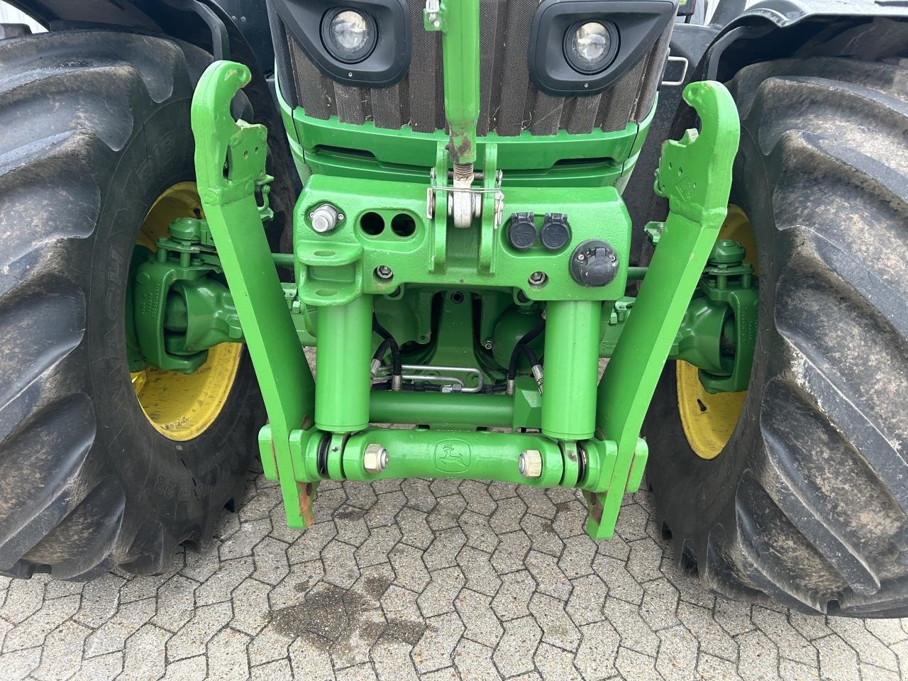 Traktor типа John Deere 6175R, Gebrauchtmaschine в Bramming (Фотография 15)