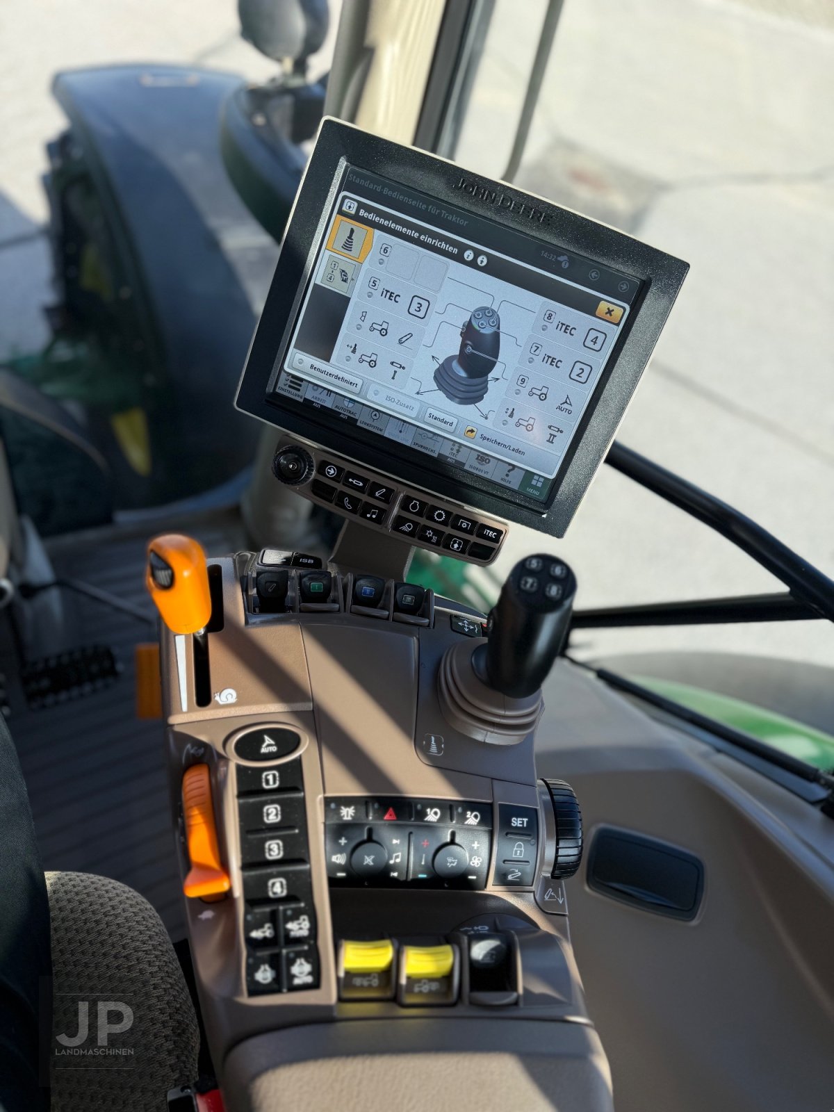 Traktor типа John Deere 6175R, Gebrauchtmaschine в Kastl (Фотография 12)