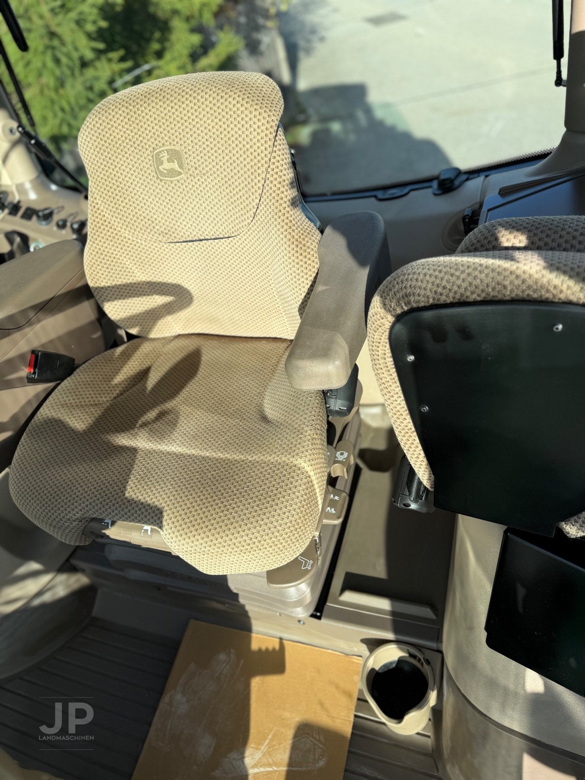 Traktor типа John Deere 6175R, Gebrauchtmaschine в Kastl (Фотография 25)