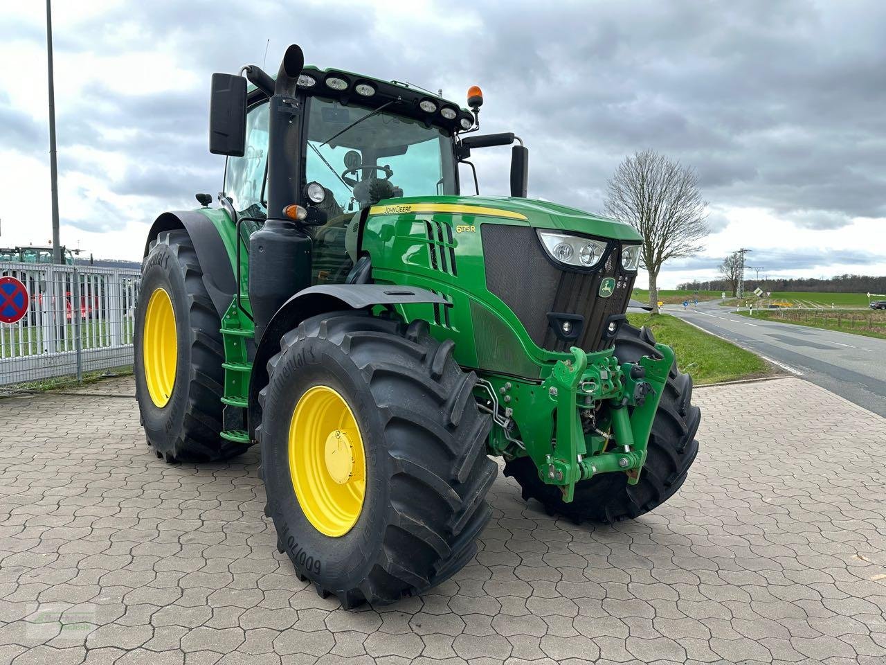 Traktor des Typs John Deere 6175R, Gebrauchtmaschine in Coppenbruegge (Bild 8)