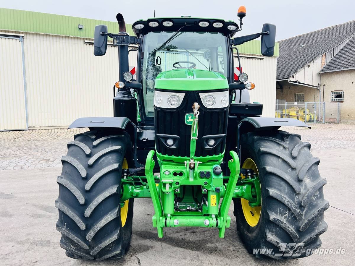 Traktor типа John Deere 6175R, Gebrauchtmaschine в Sülzetal OT Altenweddingen (Фотография 3)