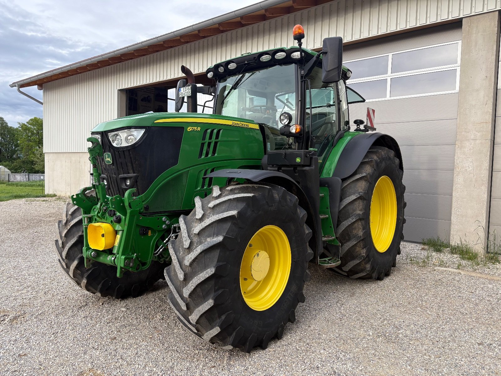 Traktor del tipo John Deere 6175R, Gebrauchtmaschine en Erding (Imagen 1)