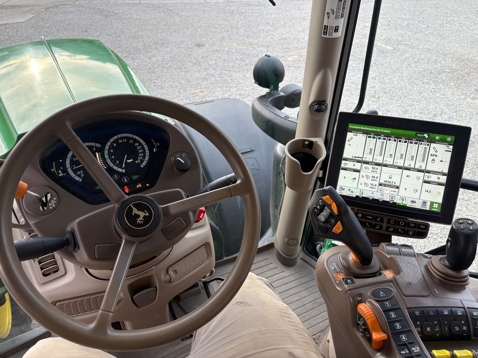 Traktor del tipo John Deere 6175R, Gebrauchtmaschine en Erding (Imagen 3)
