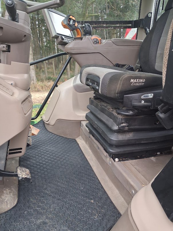 Traktor a típus John Deere 6175R, Gebrauchtmaschine ekkor: Rehlingen (Kép 12)