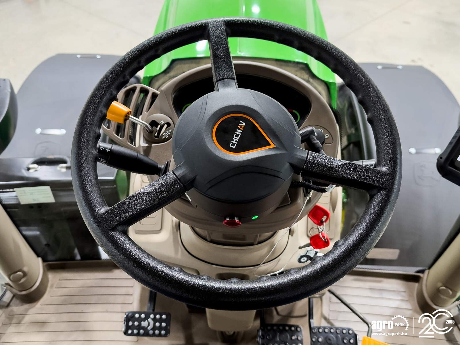 Traktor of the type John Deere 6190R, Gebrauchtmaschine in Csengele (Picture 26)