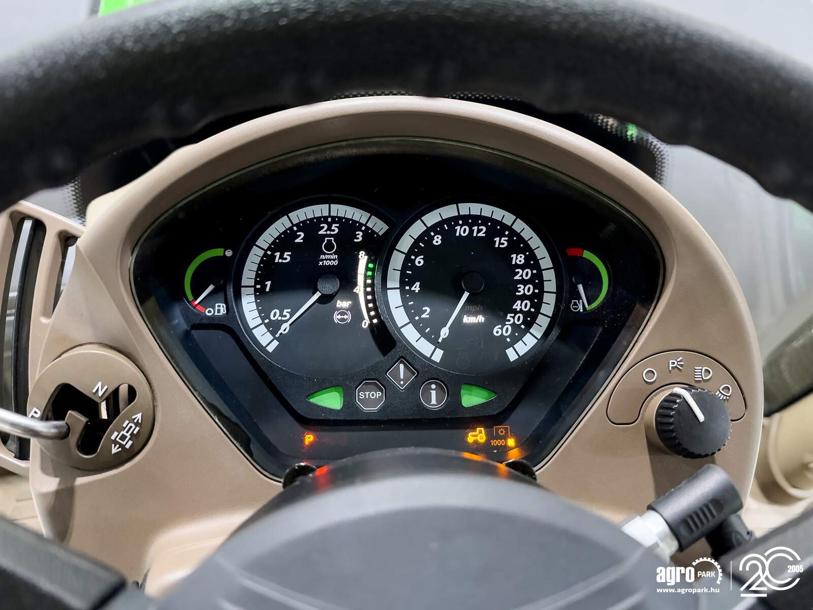 Traktor of the type John Deere 6190R, Gebrauchtmaschine in Csengele (Picture 27)