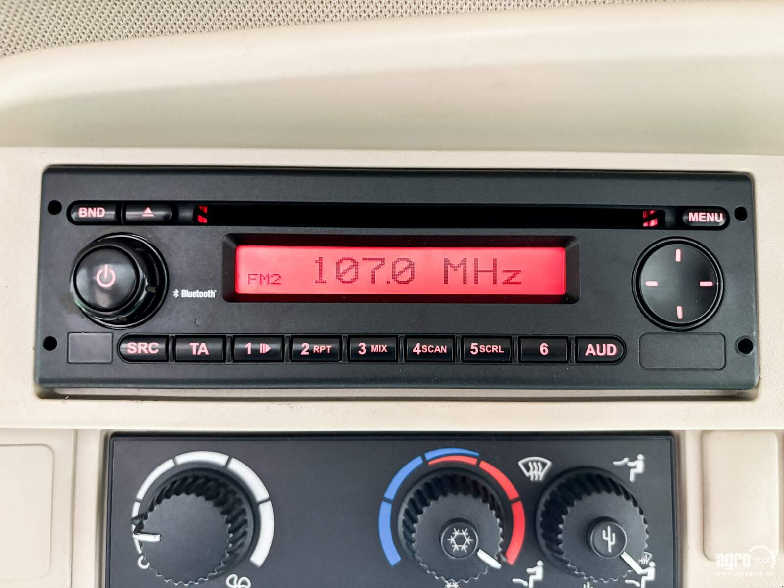 Traktor типа John Deere 6190R, Gebrauchtmaschine в Csengele (Фотография 24)