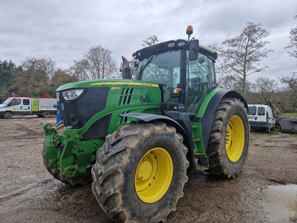 Traktor Türe ait John Deere 6190R, Gebrauchtmaschine içinde VALOGNES (resim 1)