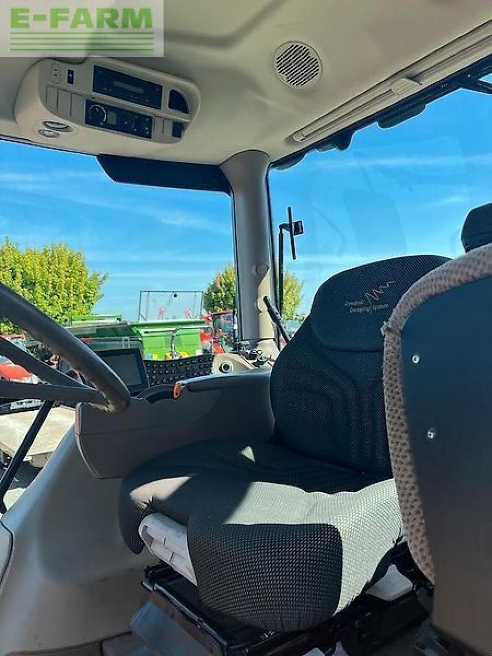 Traktor типа John Deere 6190r, Gebrauchtmaschine в HEMMINGEN (Фотография 12)