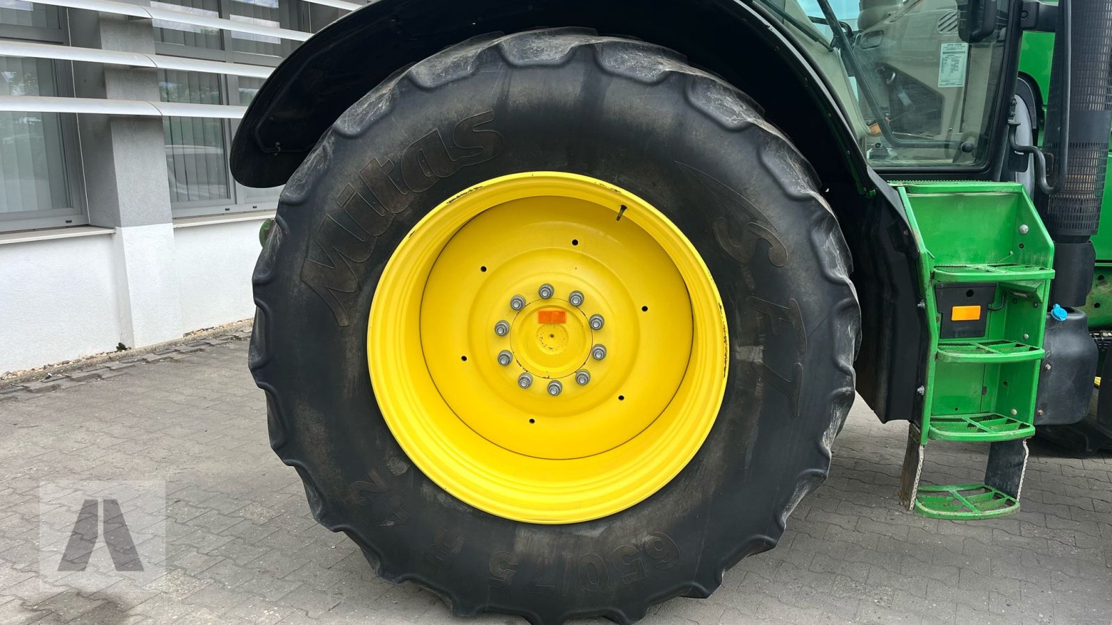 Traktor типа John Deere 6190R, Gebrauchtmaschine в Regensburg (Фотография 13)