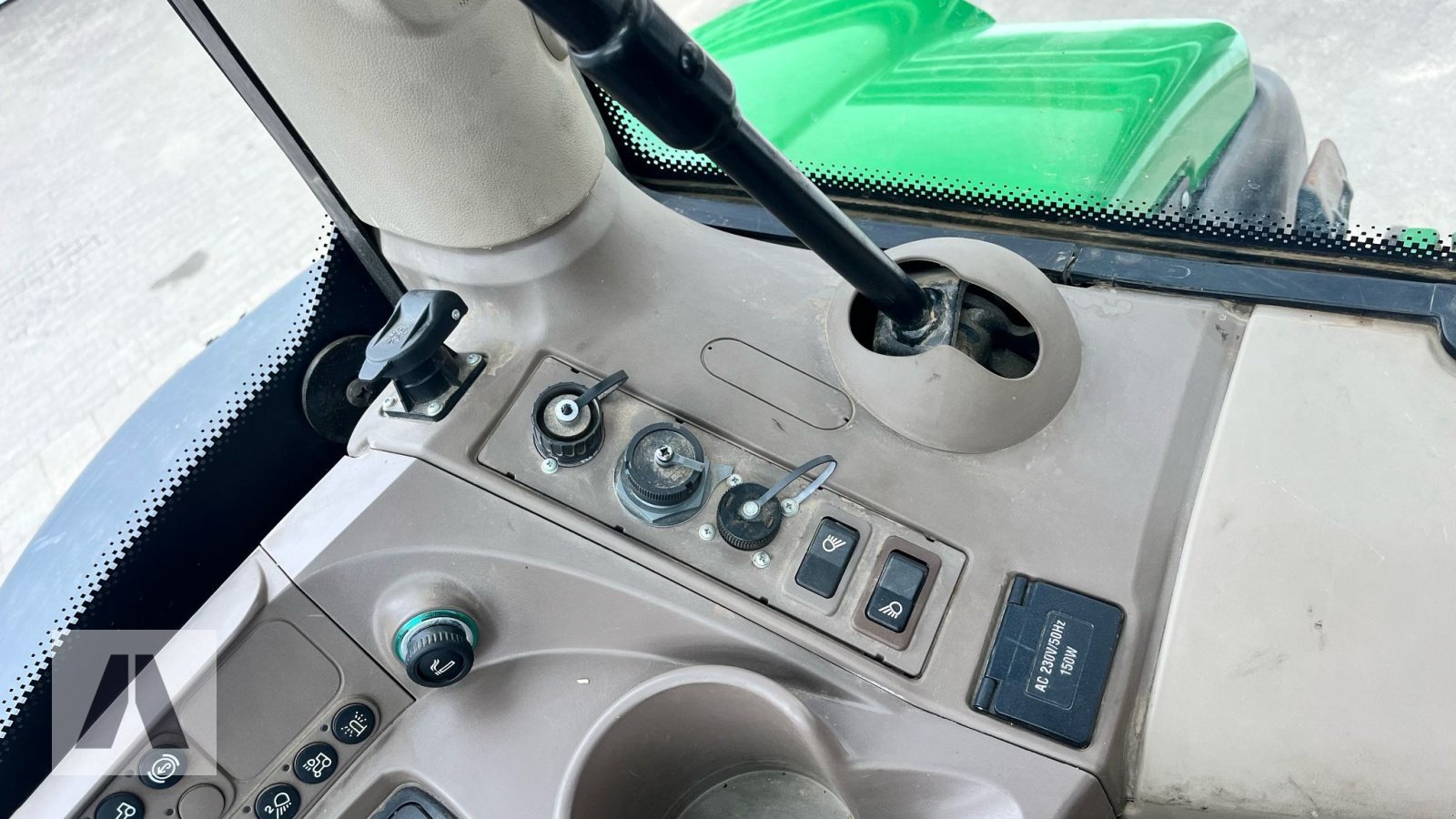 Traktor typu John Deere 6190R, Gebrauchtmaschine v Regensburg (Obrázek 25)