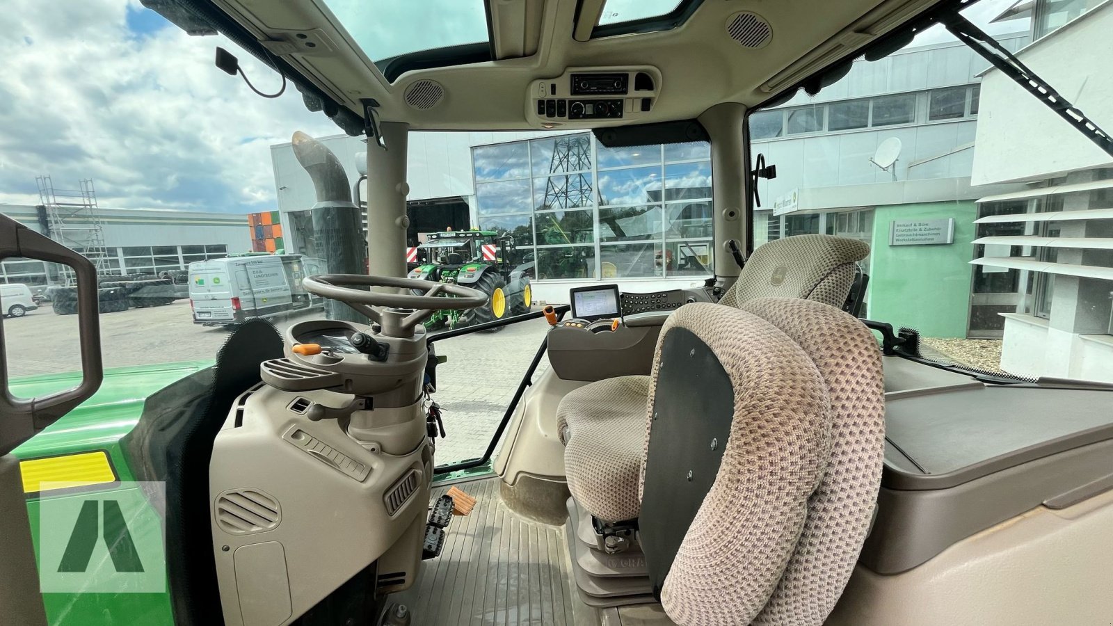 Traktor typu John Deere 6190R, Gebrauchtmaschine v Regensburg (Obrázek 26)