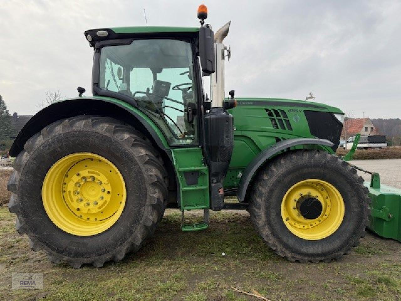 Traktor des Typs John Deere 6195 R, Gebrauchtmaschine in Belzig-Schwanebeck (Bild 3)