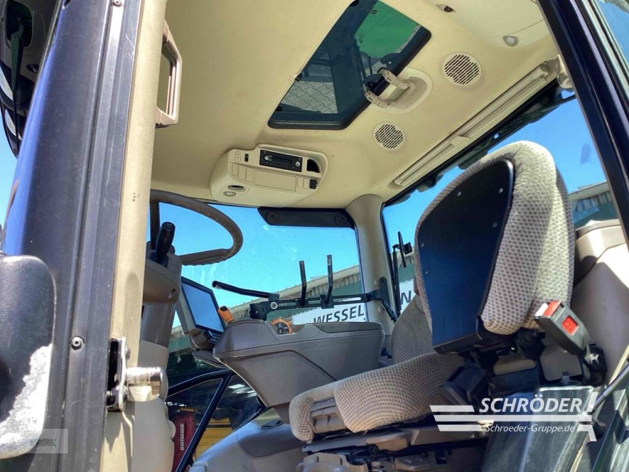 Traktor типа John Deere 6195 R, Gebrauchtmaschine в Lastrup (Фотография 16)