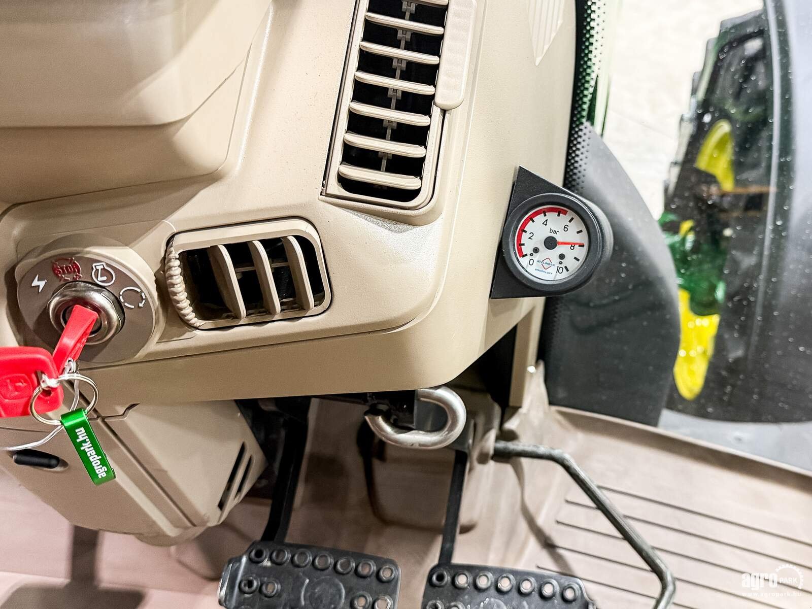 Traktor типа John Deere 6195M, Gebrauchtmaschine в Csengele (Фотография 12)