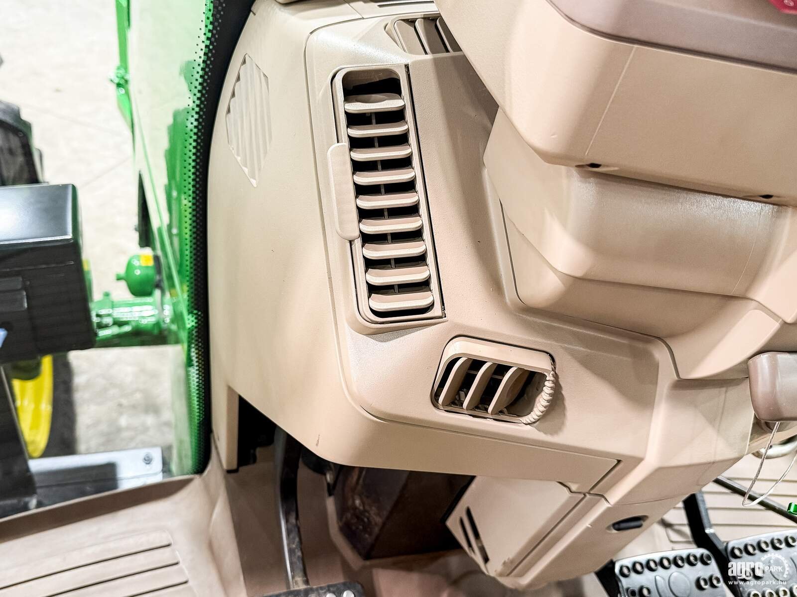 Traktor типа John Deere 6195M, Gebrauchtmaschine в Csengele (Фотография 13)