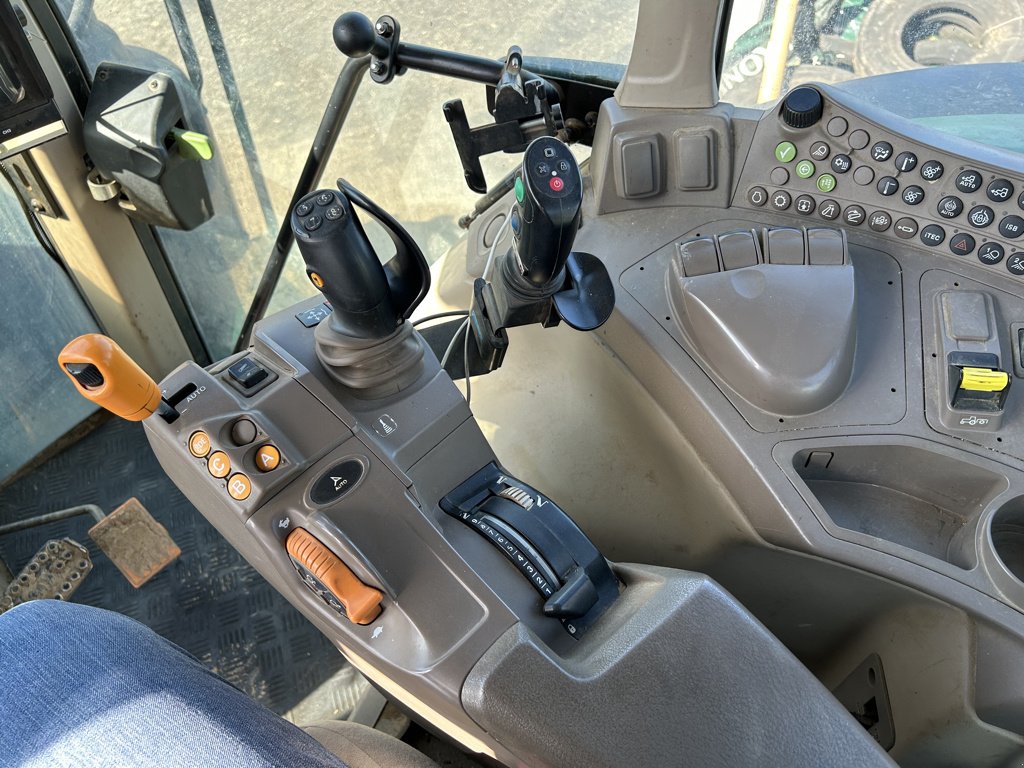 Traktor типа John Deere 6195M, Gebrauchtmaschine в LONLAY (Фотография 5)