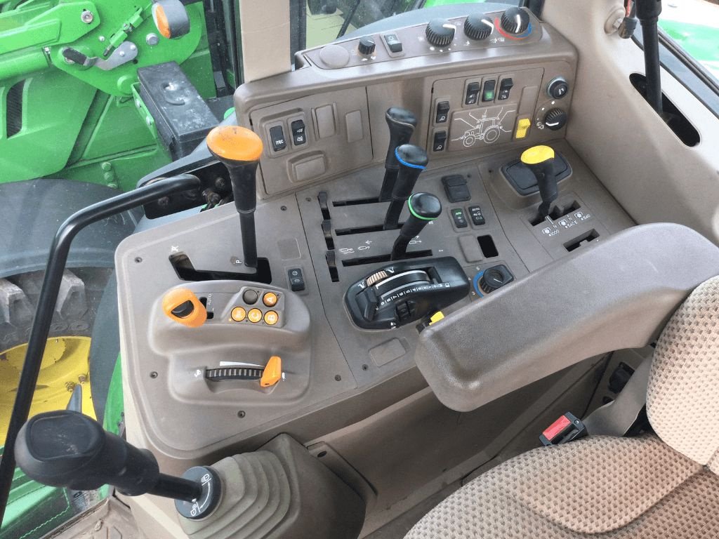 Traktor of the type John Deere 6195M, Gebrauchtmaschine in azerailles (Picture 8)