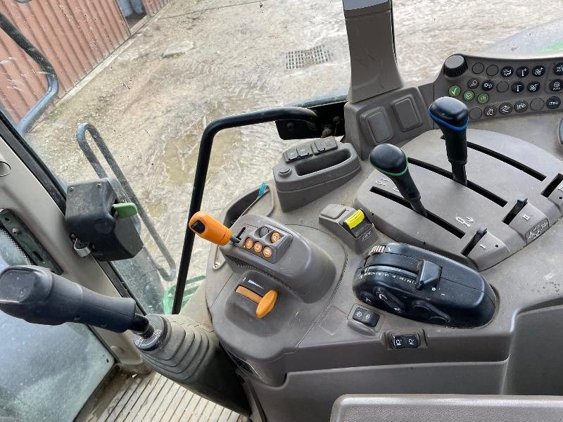 Traktor типа John Deere 6195M, Gebrauchtmaschine в VOUZIERS (Фотография 5)